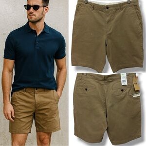 316 Dockers | NWT $48 Tan Khaki Smart 360 Certified Cotton Flex Shorts (Size 34)